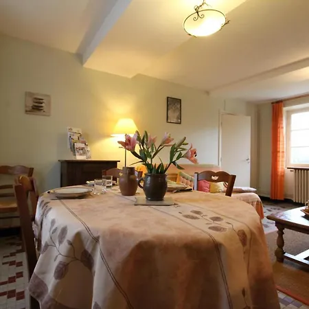 Летний дом Charmante Maison Xviie Siecle Avec Jardin En Normandie - Fr-1-497-32 *