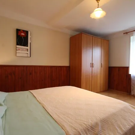 Charmante Maison Xviie Siecle Avec Jardin En Normandie - Fr-1-497-32 Vrigny (Orne)