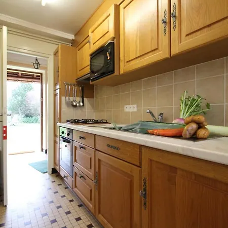 別荘 Charmante Maison Xviie Siecle Avec Jardin En Normandie - Fr-1-497-32